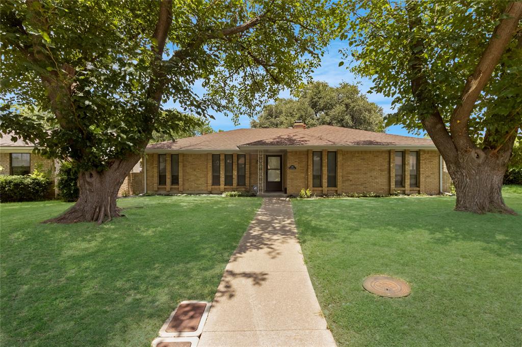 631 Cherry St, Duncanville, TX 75116