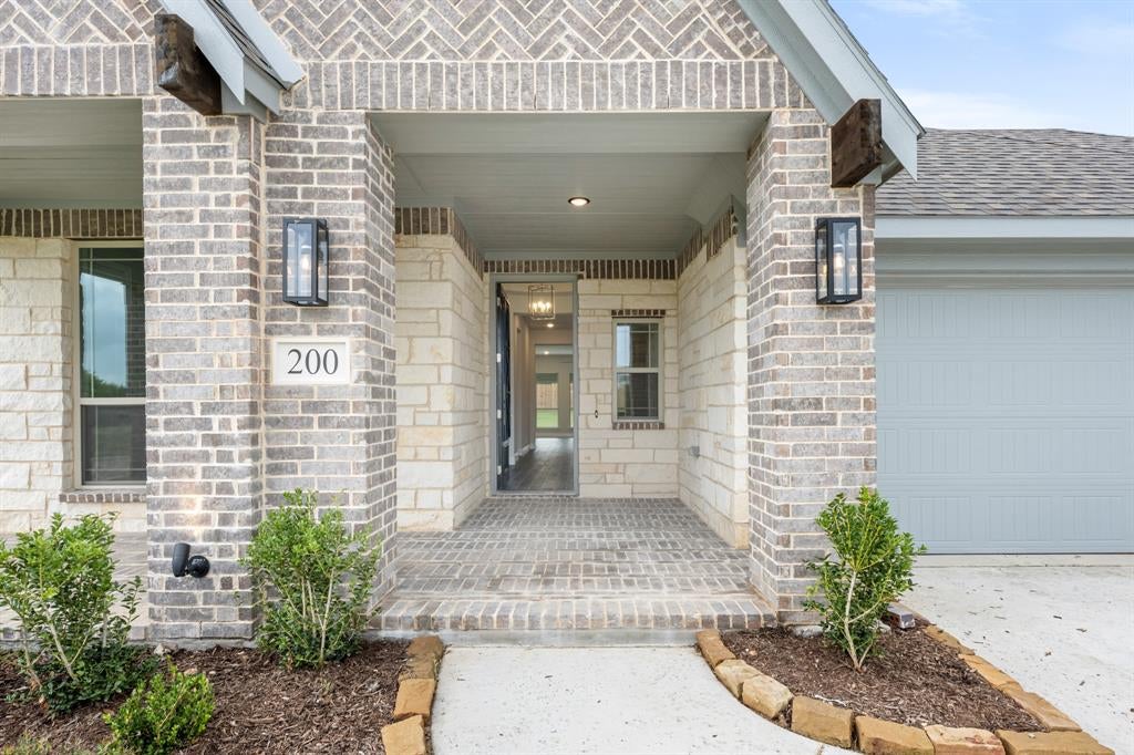 200 Rosewood Dr, Glenn Heights, TX 75154 photo
