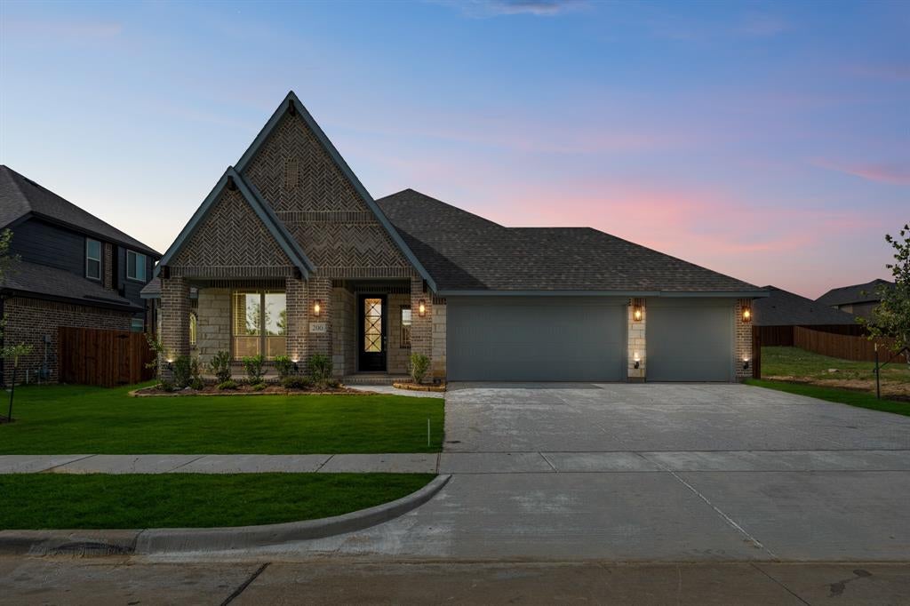 200 Rosewood Dr, Glenn Heights, TX 75154 photo