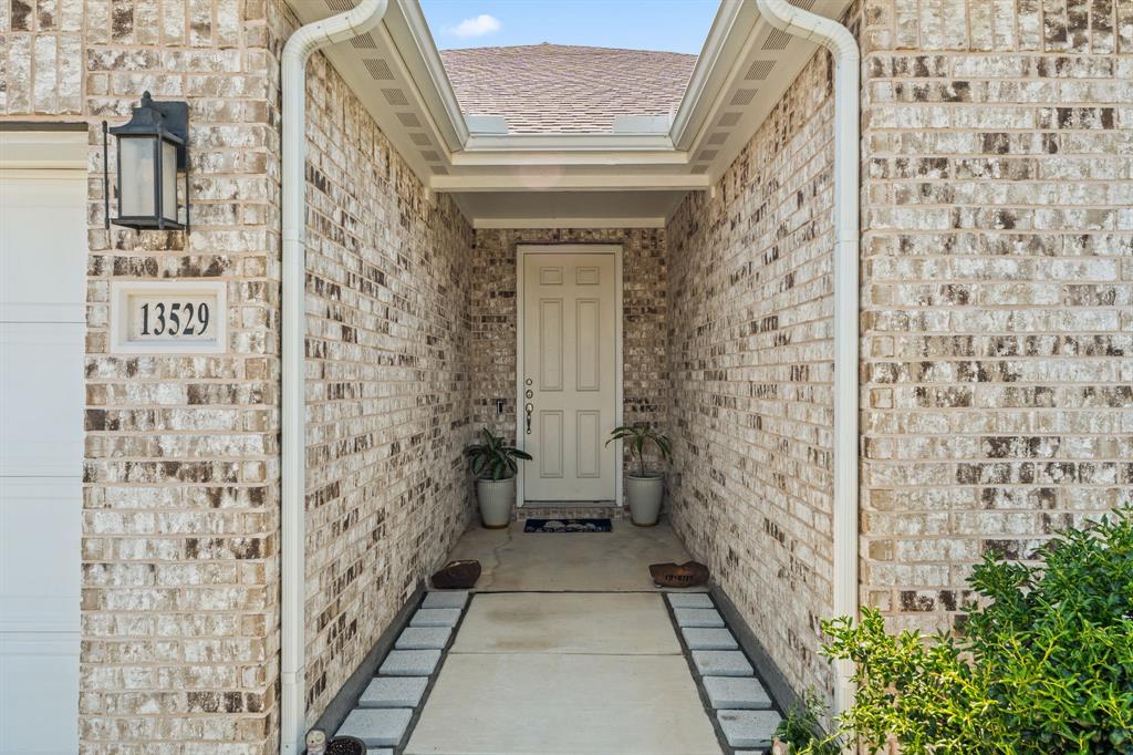 13529 Fergus Dr, Fort Worth, TX 76052 photo