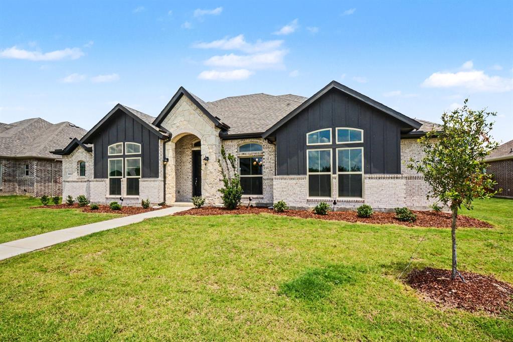 1913 Barrix Ln, Desoto, TX 75115 photo