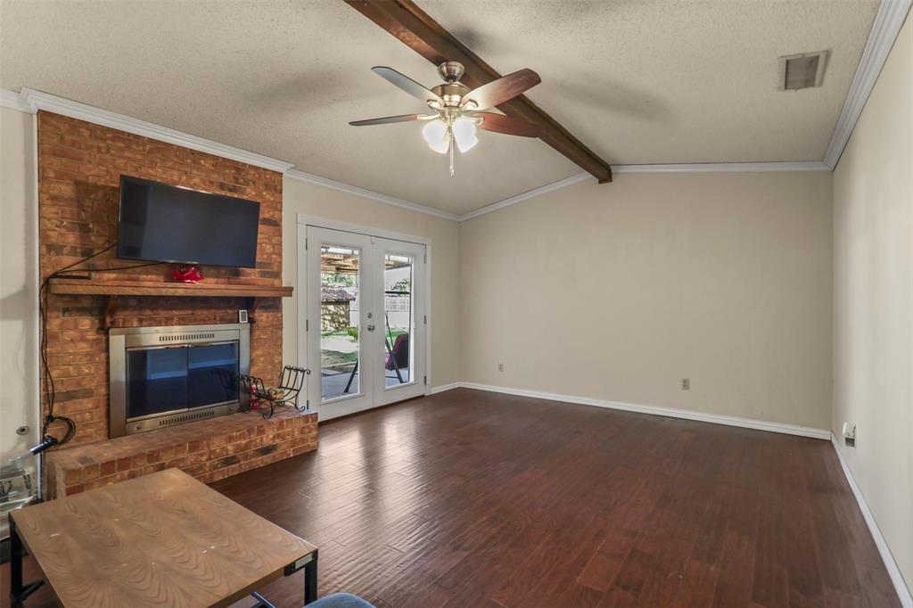 409 Colonial Dr, Garland, TX 75043 photo