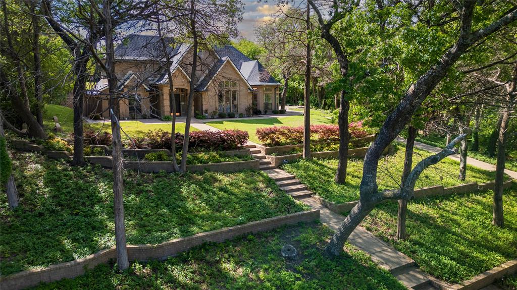 1254 Whispering Oaks Dr, Desoto, TX 75115 photo