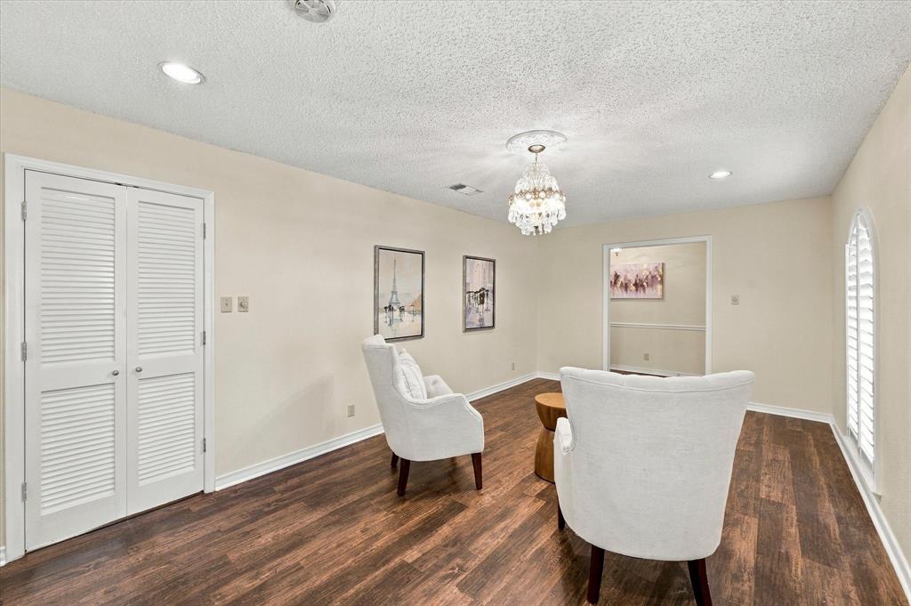 1805 Holm Oak St, Arlington, TX 76012 photo