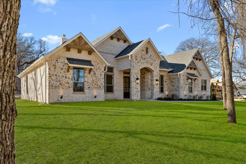 687 Bent Tree Ln, Weatherford, TX 76085 photo