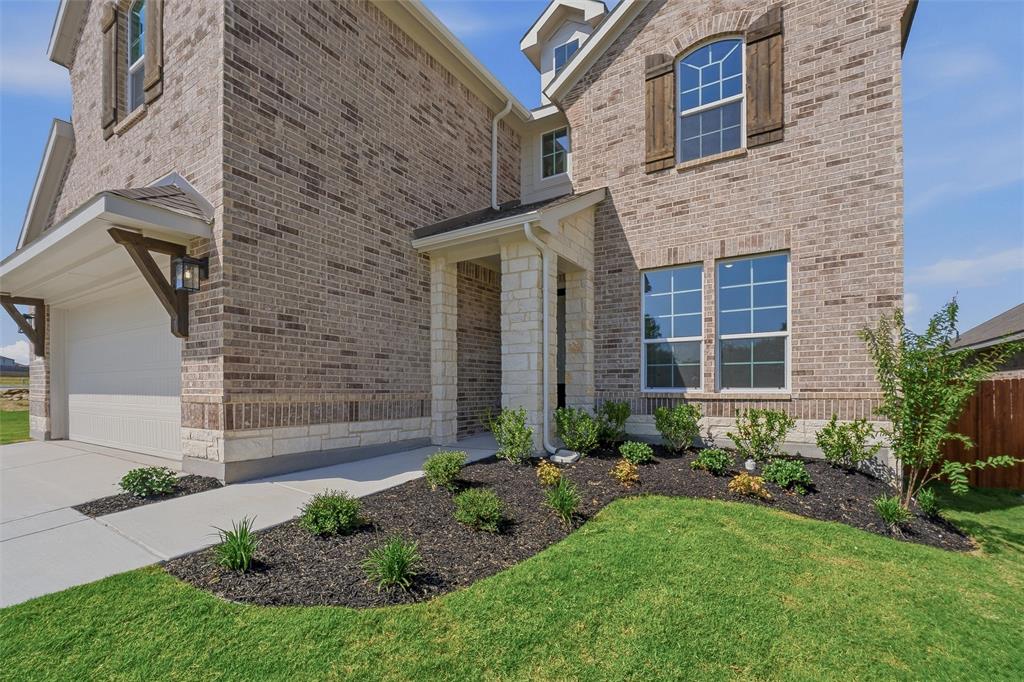 828 Elmstead Dr, Fort Worth, TX 76108 photo