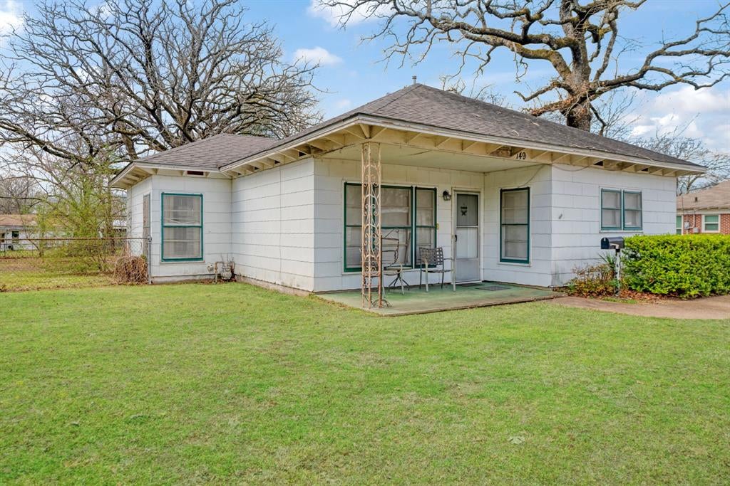 149 30 St, Paris, TX 75460