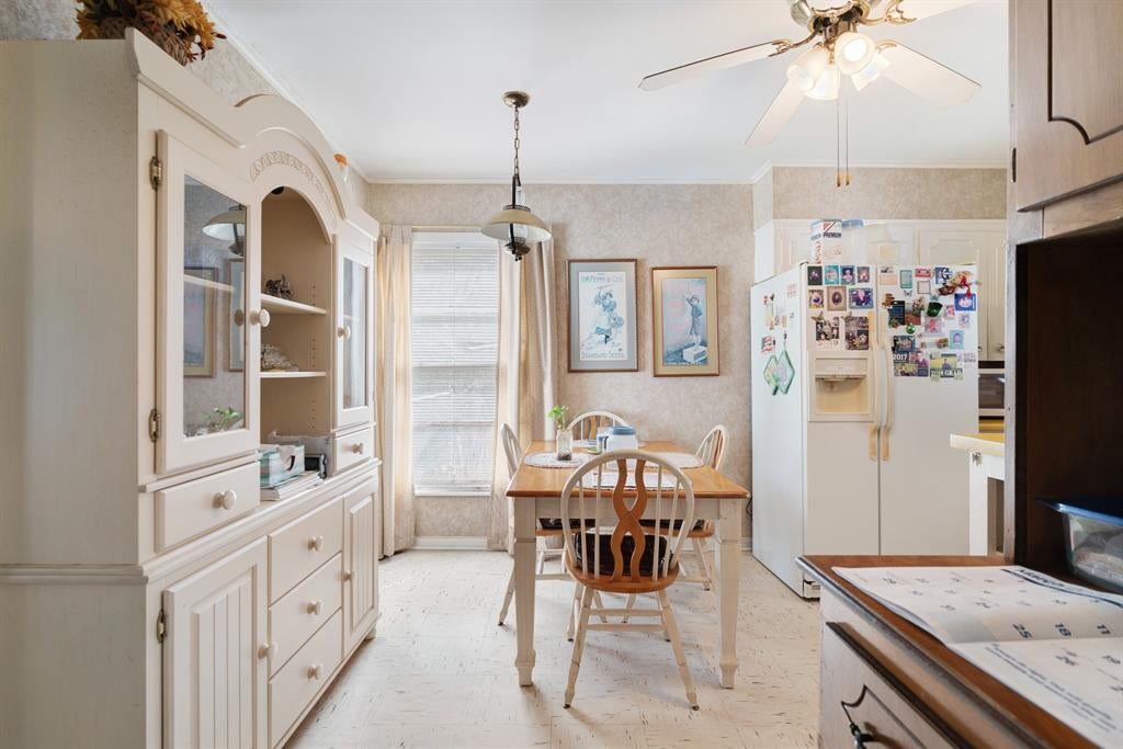 149 30 St, Paris, TX 75460 photo