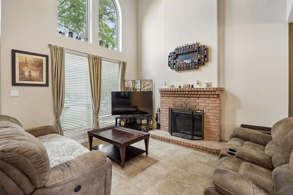 8824 Pedernales Trl, Fort Worth, TX 76118 photo
