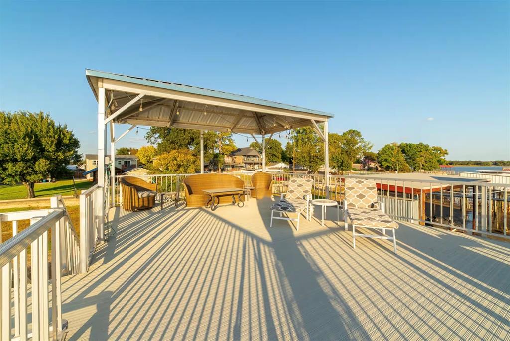 6771 Briar Rd, Azle, TX 76020 photo