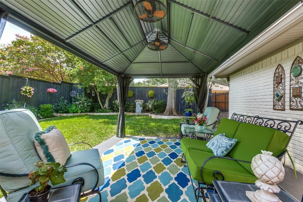 9108 Clayco Dr, Dallas, TX 75243 photo