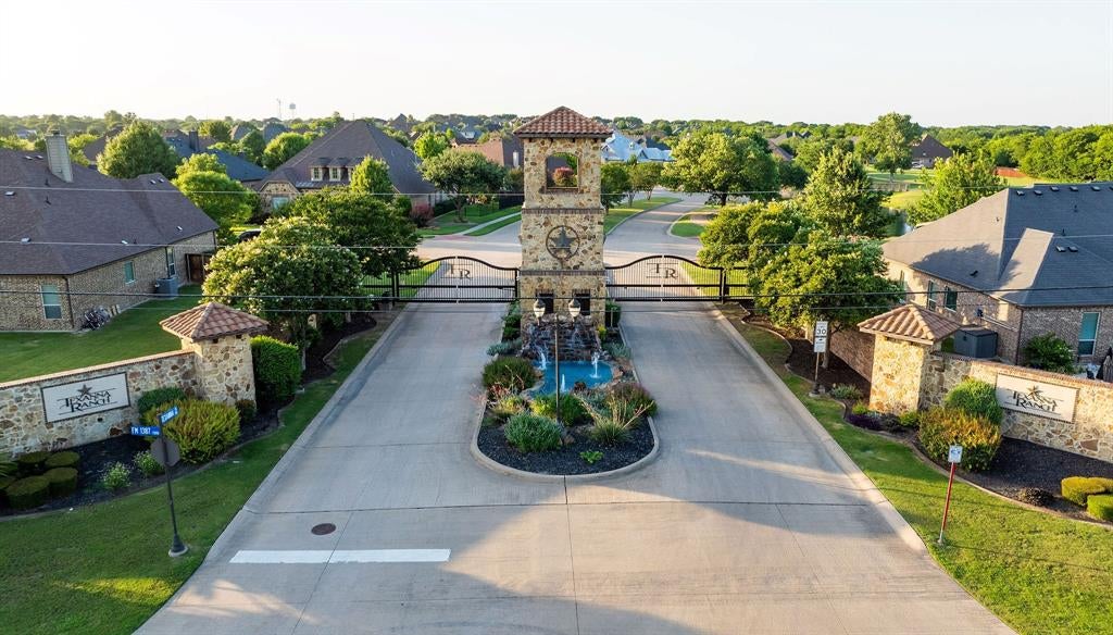 7206 Cattle Barron Ct, Midlothian, TX 76065