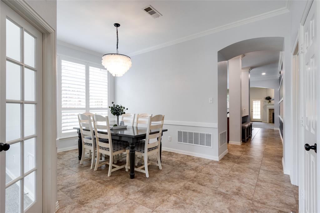 1237 Burnett Dr, Lantana, TX 76226 photo