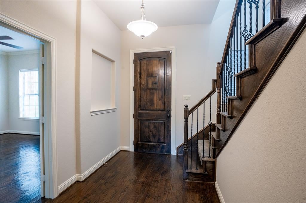 4127 Cascade Sky Dr, Arlington, TX 76005 photo