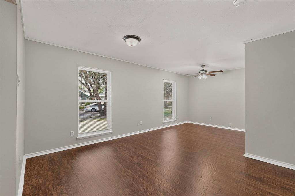 433 Solitude Dr, Garland, TX 75043 photo