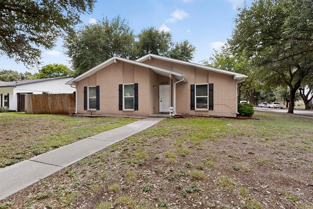 433 Solitude Dr, Garland, TX 75043 photo