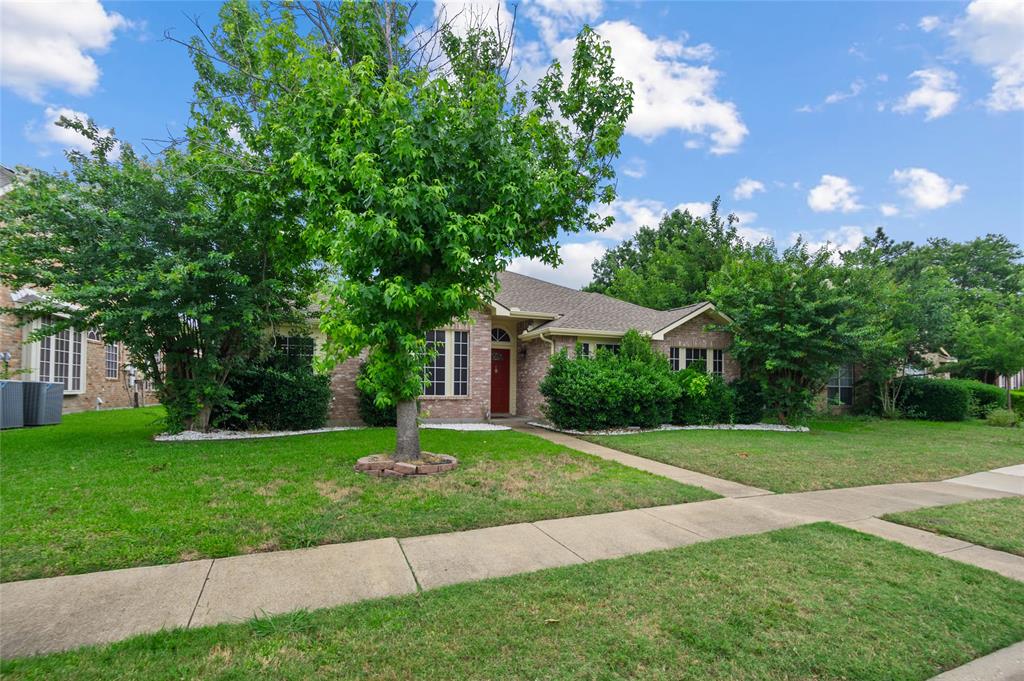 2726 Crosslands Dr, Garland, TX 75040 photo