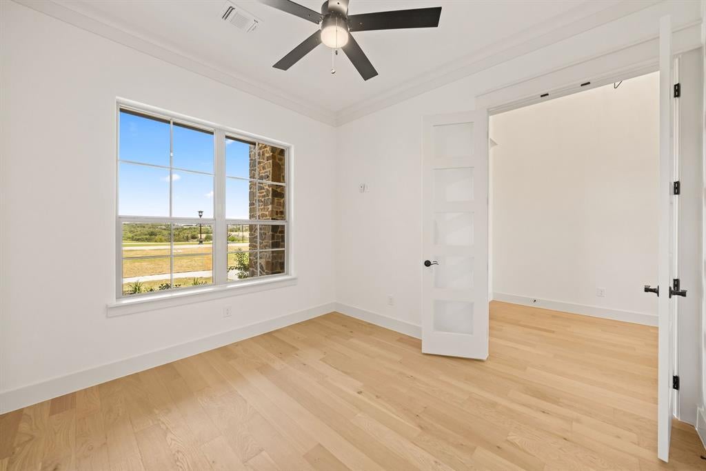 761 Burr Oak Ln, Weatherford, TX 76085 photo