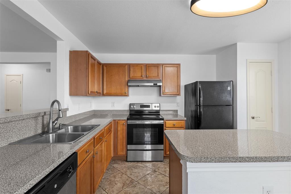 6163 Balcony Ln, Dallas, TX 75241 photo