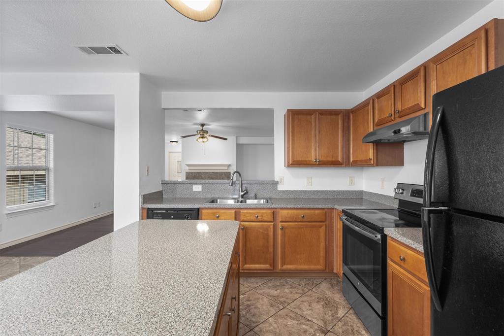 6163 Balcony Ln, Dallas, TX 75241 photo