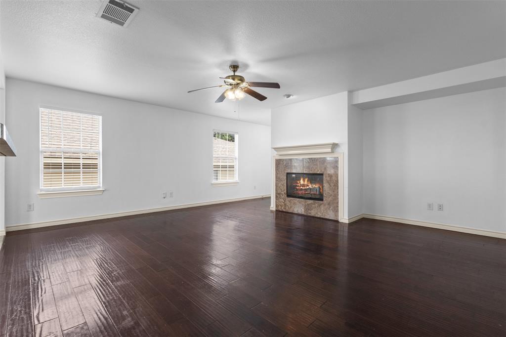 6163 Balcony Ln, Dallas, TX 75241 photo
