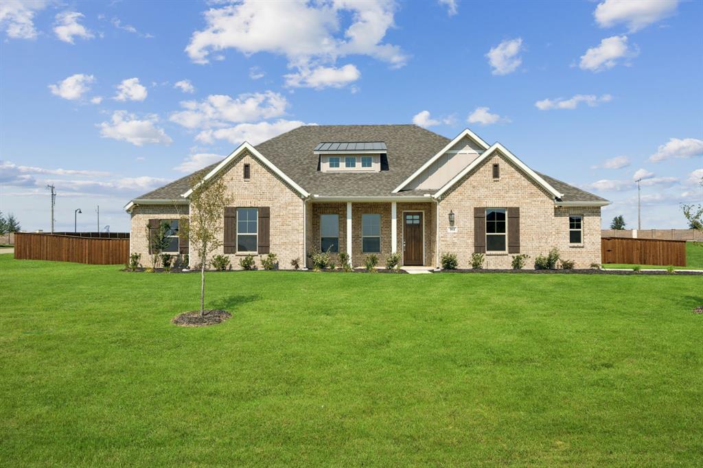 101 Waterfall Way, Waxahachie, TX 75165