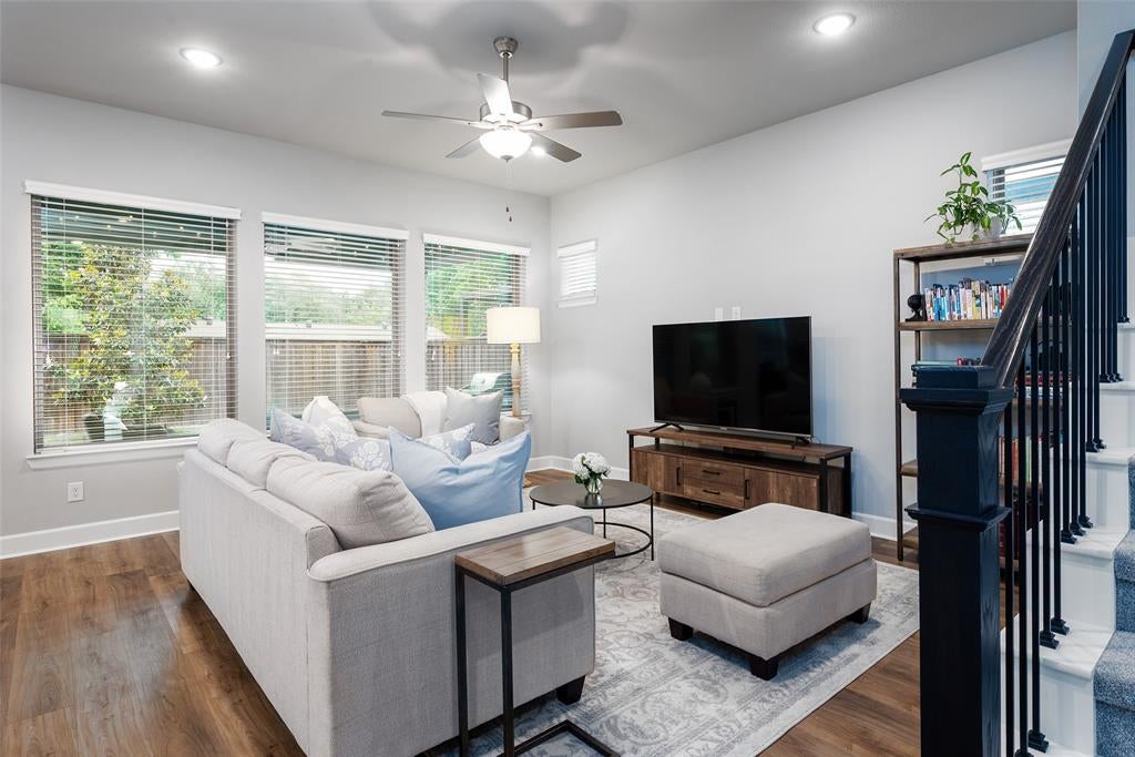 3436 Evening Petal Ln, Dallas, TX 75229 photo