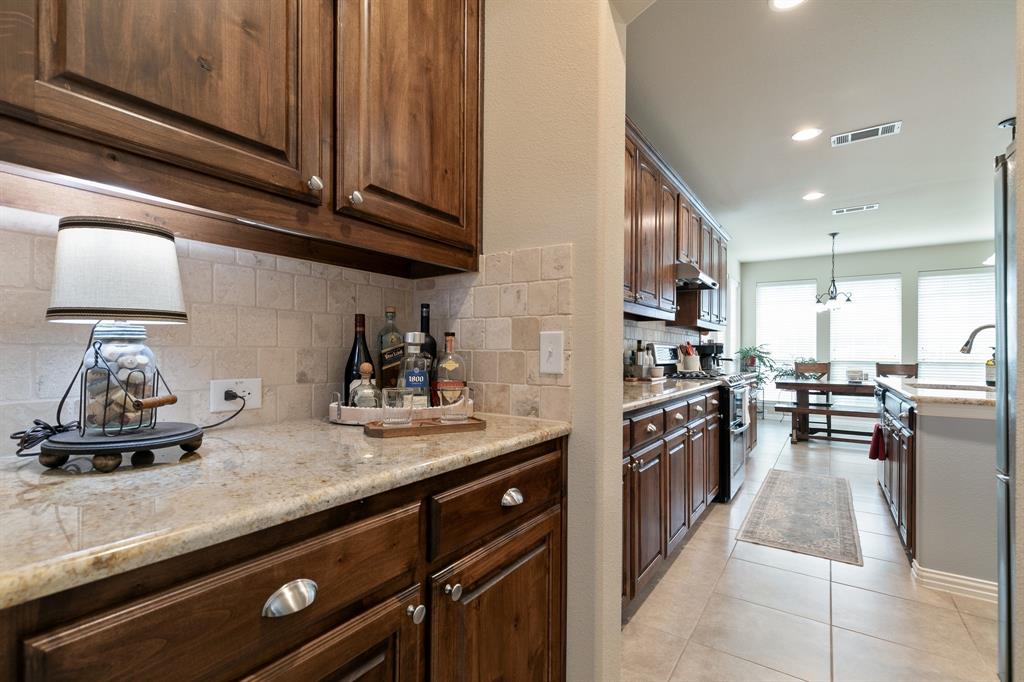 2504 Scotti St, Lewisville, TX 75056 photo