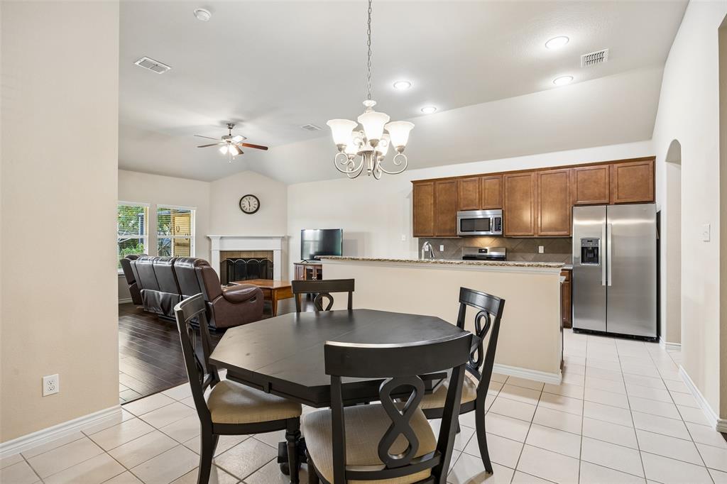 3937 Weatherstone Dr, Fort Worth, TX 76137 photo