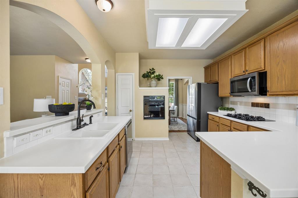 104 Rolling Rock Dr, Trophy Club, TX 76262 photo