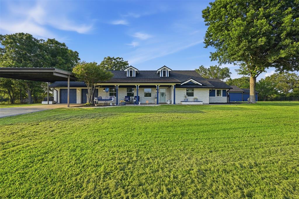 1985 E Renfro St, Burleson, TX 76028 photo