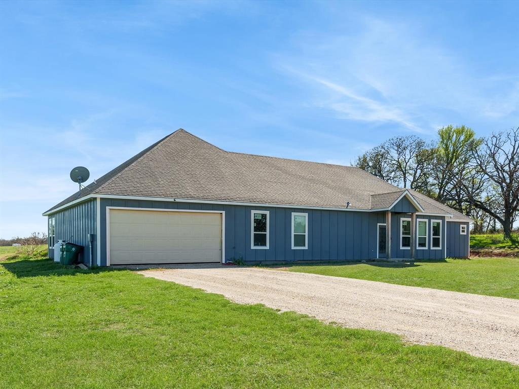 715 County Road 4599, Boyd, TX 76023 photo
