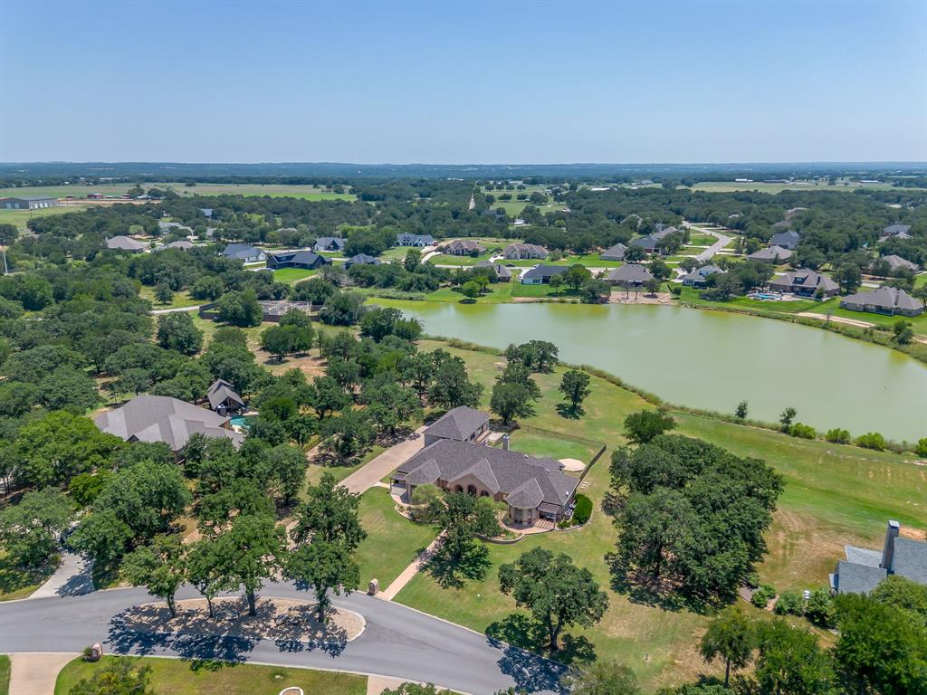 525 S Sugartree Dr, Lipan, TX 76462 photo