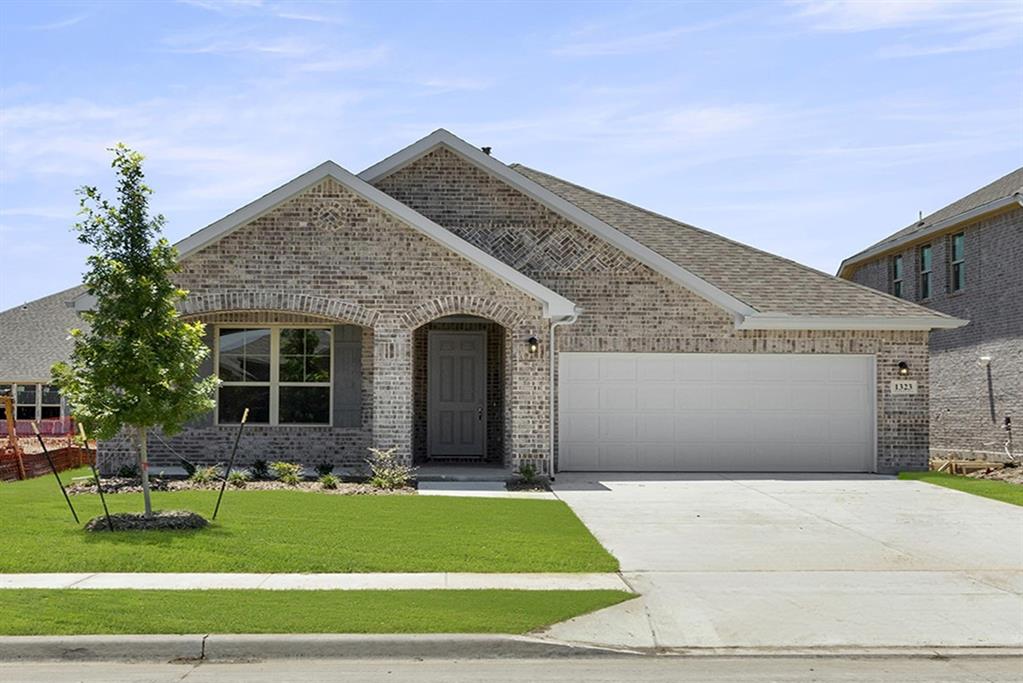 3525 Fathia Ln, Fort Worth, TX 76179