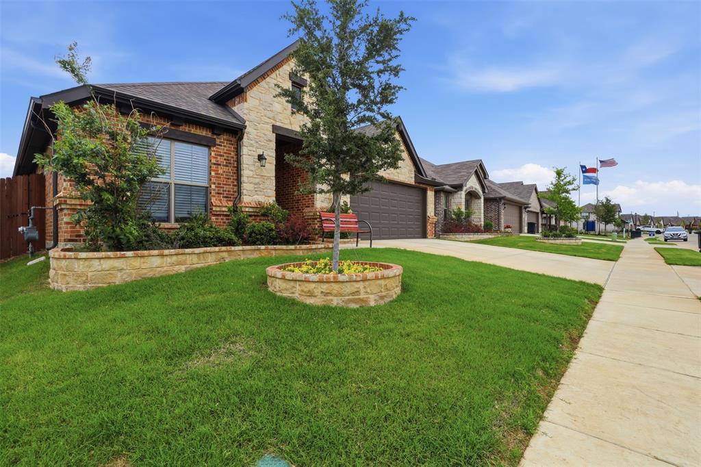 908 Misty Ln, Cleburne, TX 76033 photo