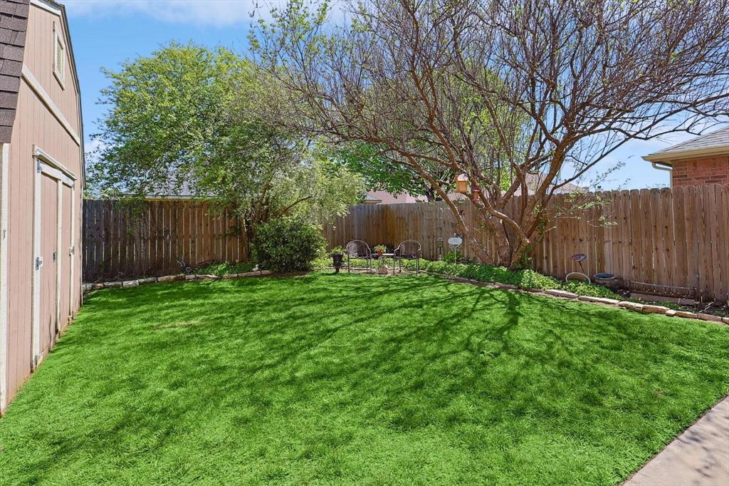 10740 Irish Glen Trl, Fort Worth, TX 76052 photo