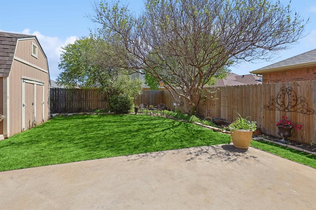 10740 Irish Glen Trl, Fort Worth, TX 76052 photo