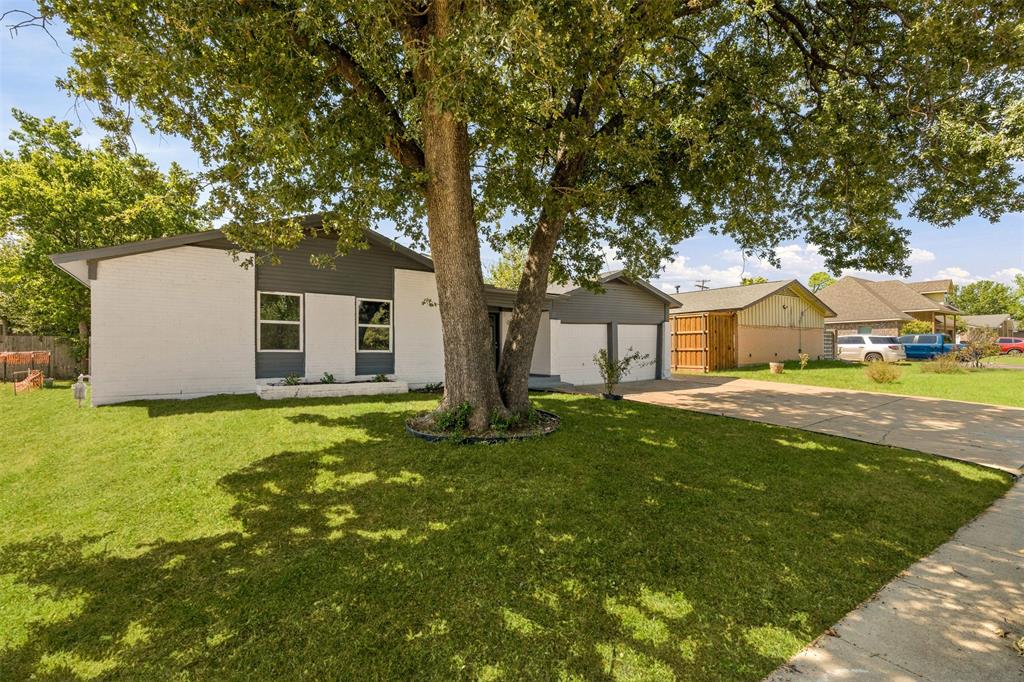 2508 Syracuse Dr, Irving, TX 75062 photo