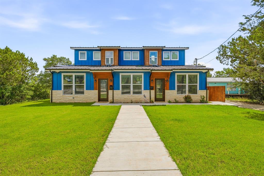 4945 Peachtree Cir, Granbury, TX 76048