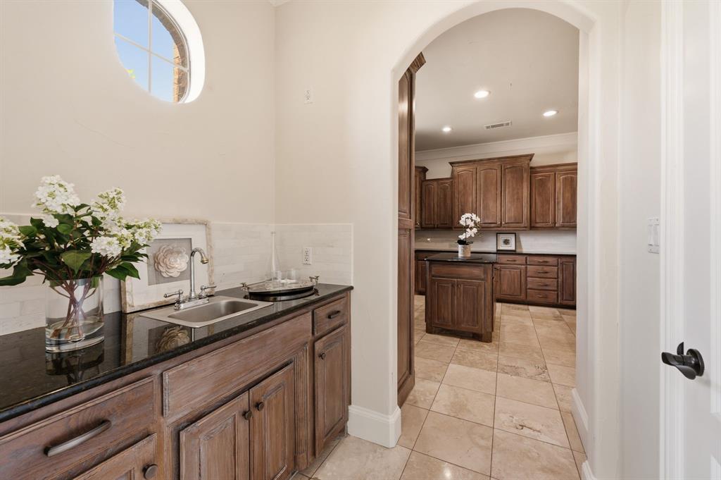1413 Kaitlyn Ln, Keller, TX 76248
