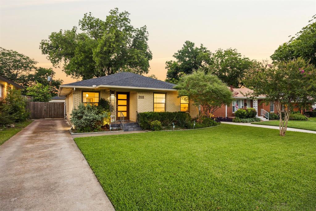 2111 Melbourne Ave, Dallas, TX 75224 photo