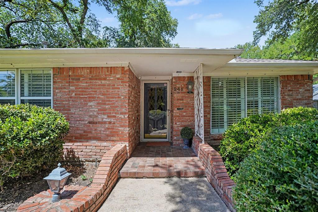 241 Shockley Ave, Desoto, TX 75115 photo