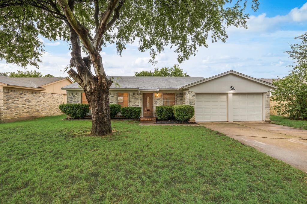 5625 Marlene, Haltom City, TX 76148