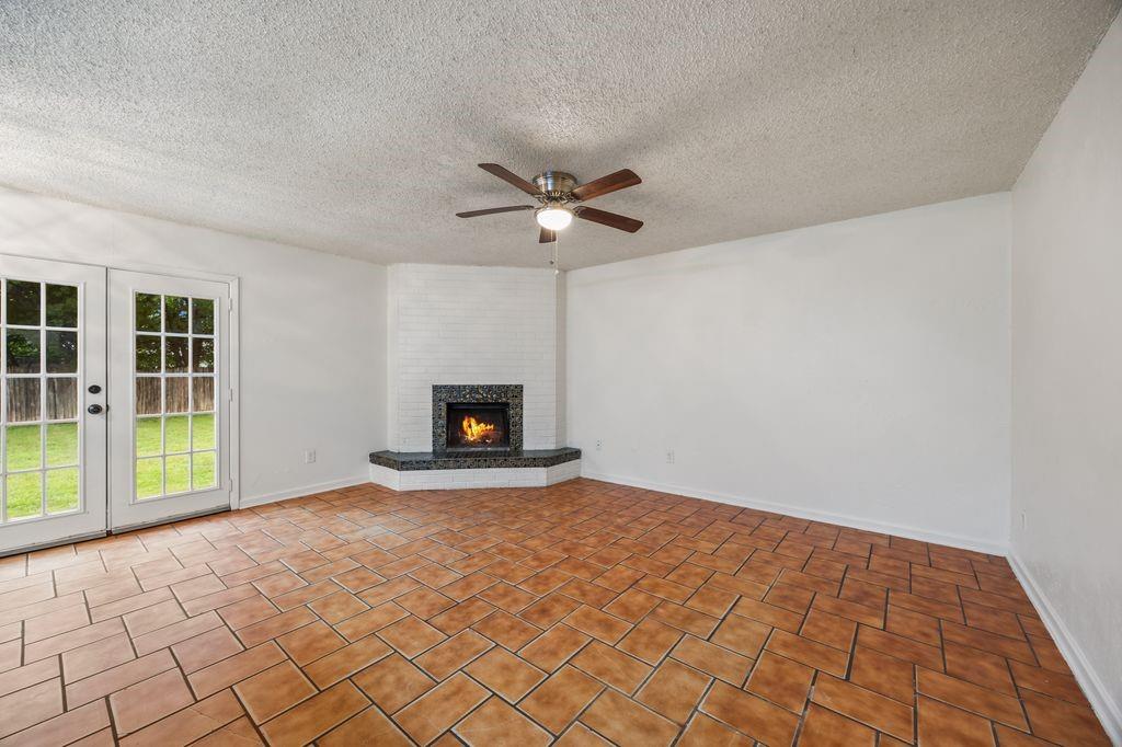 5625 Marlene, Haltom City, TX 76148 photo