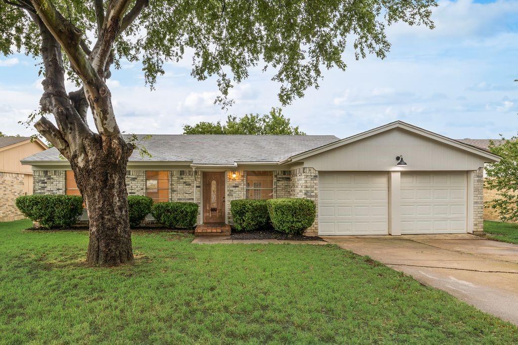 5625 Marlene, Haltom City, TX 76148 photo