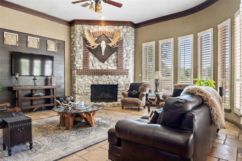 419 E Hickory Ridge Cir, Argyle, TX 76226 photo