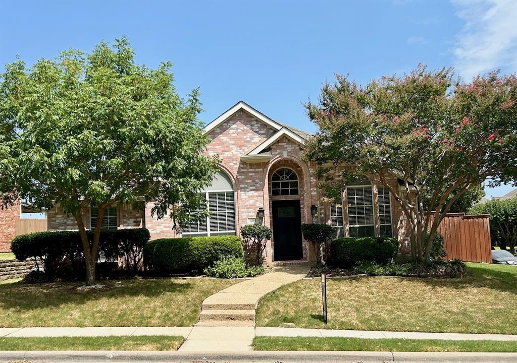 409 Crestview Point Dr, Lewisville, TX 75067 photo
