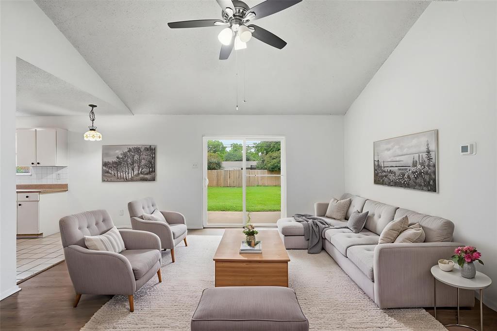 1511 E Tucker Blvd, Arlington, TX 76010 photo
