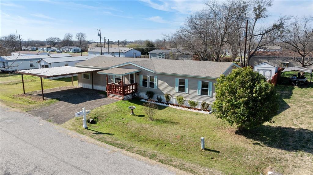 900 Flamingo Rd, Granbury, TX 76049 photo