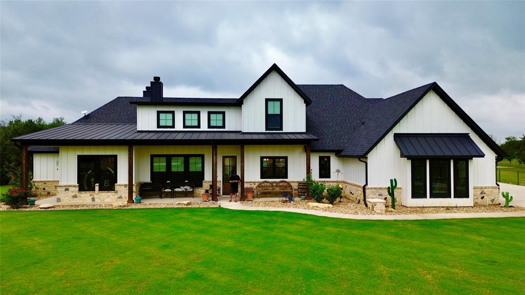 1096 Timber Hills Dr, Weatherford, TX 76087